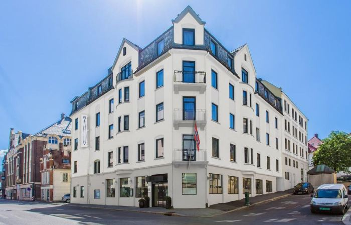 Hemen hotel