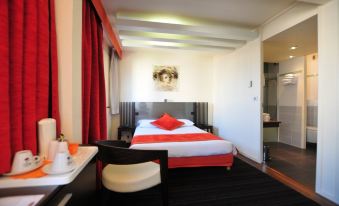 Hotel Europole