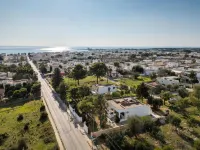 Sunrise Apartment in Villa With Private Parking and Air Conditioning Hotels in Torre Lapillo