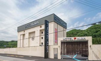 Pocheon Gwangneungsumogwon Alma