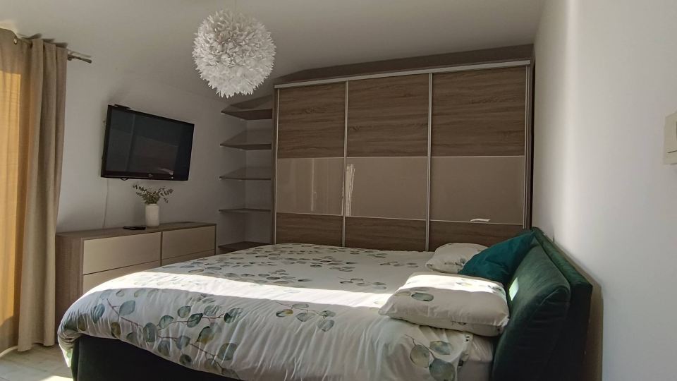 Apartments Raffaello 3-Bedroom Apartment with Shared Pool