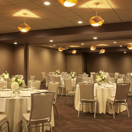 The Broadway Columbia - a DoubleTree by Hilton