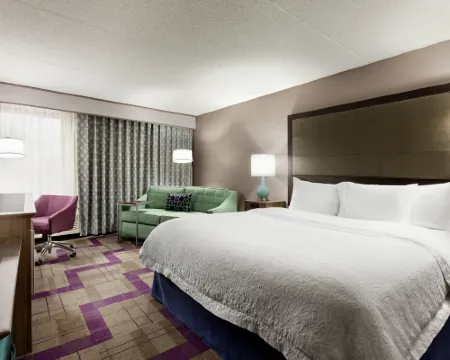 ハンプトン イン ウェイクロス ウェークロスのホテル