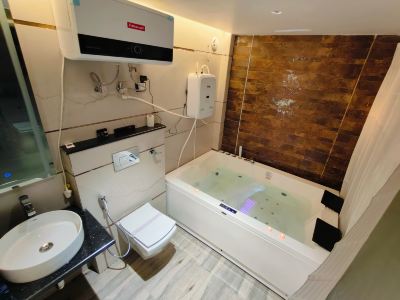 スパ・大浴場 ラッキー レストラン＆ゲストハウスの写真