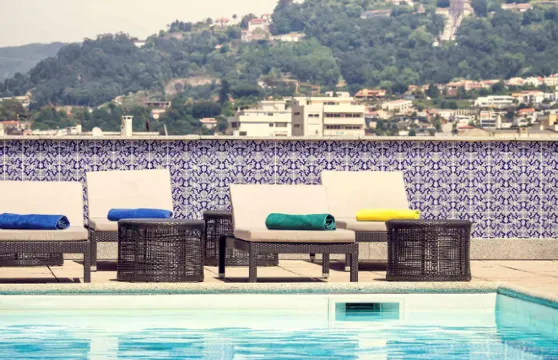 布拉加中心美居酒店