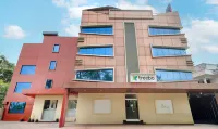 Treebo Thoduvas Star Plaza Cochin Airport Hotels in Недумбасерй