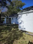 The cozy Mermaid Manor is located close to area beaches and all area attractions