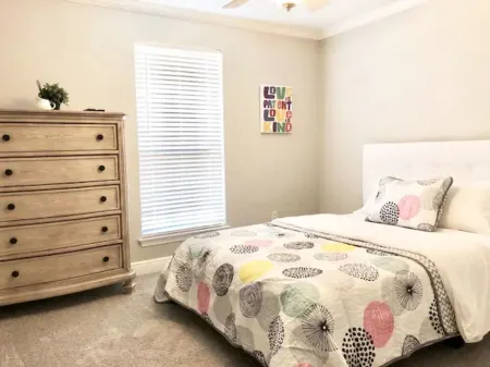 2300sqft Spacious and Functional Cul-de-Sac Gem Near I-10