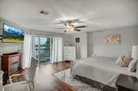 Lake Belton Get Away with Amazing View Rent Two Nights Get One Free in April