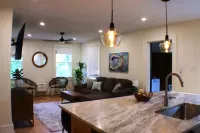 Charming 2 Bed/2Bath Newly Renovated-Location!