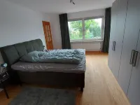 Gemütliche Erdgeschosswohnung mit Terrasse Hotels in Westerdeichstrich