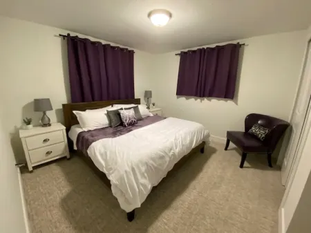 4 King Beds-Sleeps 10-Pet Friendly-Denver home