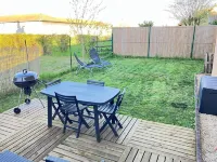 Séjour Bucolique au lac du der فنادق في Giffaumont-Champaubert