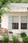 Beautifully renovated cottage in historic downtown & near colleges