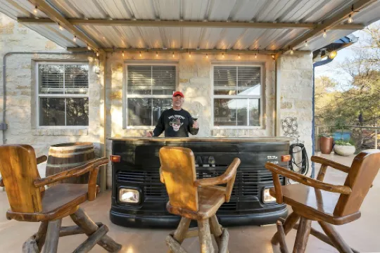 A "Willie" Nice House, with a Willie Nice View! 509 East Avenue, Marble Falls