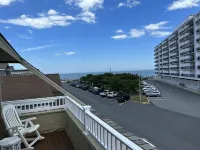 Beach Block 4 bedroom home