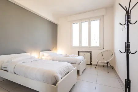 Ravenna Sky View Apartment Отели рядом с достопримечательностью «Piazza del Popolo»