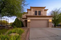 1 mile from Cardinals (State Farm) Stadium & Desert Diamond Arena Hotels in Maryvale