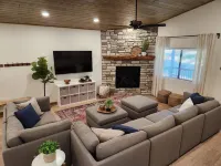 Family Friendly, Foosball, Sleeps 16, Fire Pit