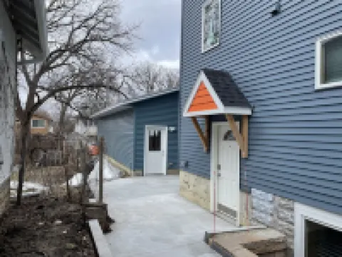 Upscale King Suite—Steps from Mayo Clinic Hospital