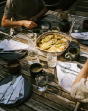 Mt Baker Cabin w/ Hot Tub, Sauna, Firepit, BBQ