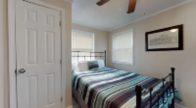 Convenient to everything!!