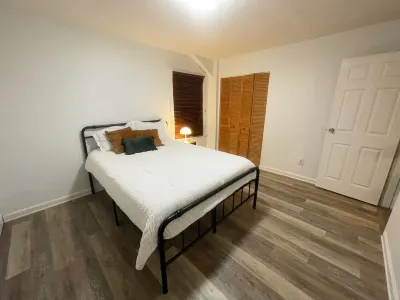 Charming 1BR Oasis with Private Backyard - Near Parks, Golf & NYC Access!