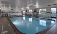 Hampton Inn Provo - Pools