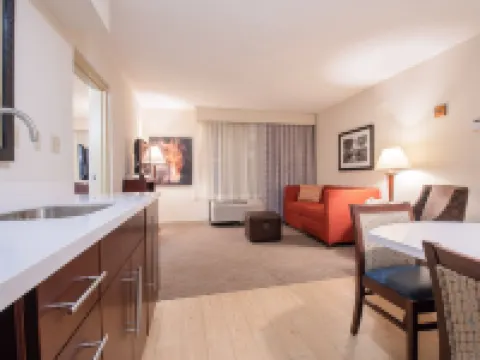 ハンプトン イン & スイーツ ウィリアムスバーグ - リッチモンド ロード ウィリアムズバーグのホテル