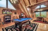Mountain View/Hot Tubs/Pools/Game Room/Putt-Putt Course/Master Bedrooms