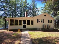 Waterfront camp on quiet part of Lake Winnisquam, dog-friendly, w/dock