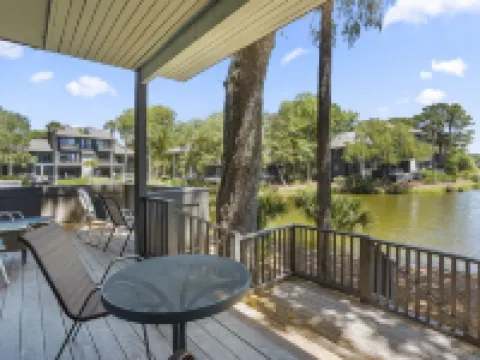 Close to the Beach- Golf View, 18th Green, Turtle Point Hotels in Kiawah Island