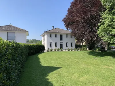 Central in the middle of the village and yet on the outskirts. Unique country view Hotels near Birkenmühle