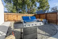 Vibrant Redlands Home 1 Block to Univ,12min to NOS, Fire Pit, BBQ, Near Downtown Hotels near University of Redlands