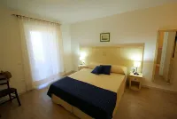 Comfort apartment with air conditioning, TV and washing machine in a quiet location