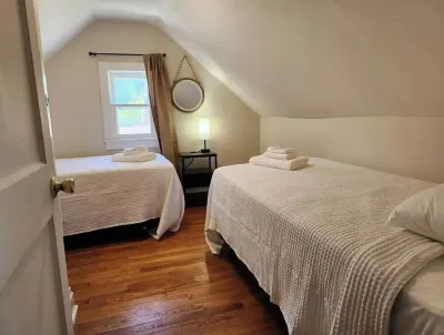 Hop's Spot Hatfield-McCoy Trail Hotels near Airport Square Shopping Center