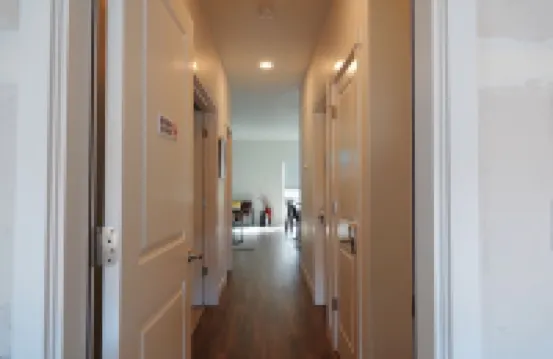 New house in Redmond, 15 minutes to Airport and Smith Rock