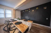 Cozy Modern Home Centrally Located in Bethel