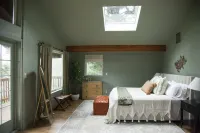 private hot tub, fun game room, cozy beach house