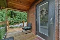 Asheville Tackle Box Tiny House - Chalets
