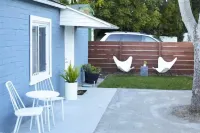 The Lincoln Street Cottage SANITIZED & SAFE!