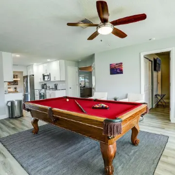 Lakeside Paradise Getaway Near Southwest Florida's Top Beaches! Pool Table 3B\3B