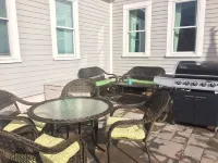 Meredith Bay - Brand New 2nd and 3rd floor Apartment in Private Home
