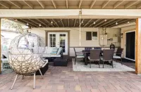 Central Scottsdale Desert Oasis family home