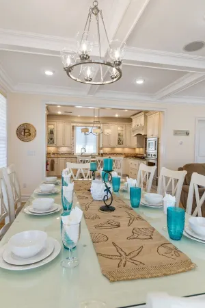 Fabulous Large Beach Home 1-block from beach & boardwalk