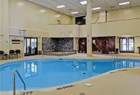 Experience Mountain Bliss: Cozy Condo w Resort Amenities in Beech Mountain, NC!