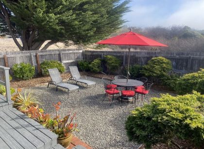 Ocean Views. Long Stay Discount. Short Walk to Shell Beach, Dog Friendly.