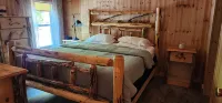 A cozy, pristine family retreat located in the town of Inlet.
