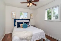 Charming cottage located in historic downtown Louisville.