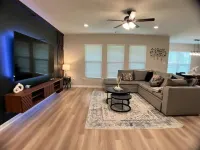 Morden NEW Home in Heart of Lafayette